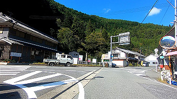 gx013727.mp4_snapshot_01.04_thumb.jpg