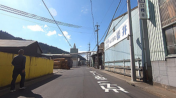 gx013743.mp4_snapshot_03.55_thumb.jpg