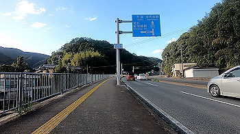 gx013765.mp4_snapshot_02.28_thumb.jpg