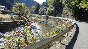 pa140647_thumb.jpg