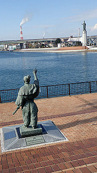 pc111294_thumb.jpg