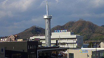 pc151408_thumb.jpg