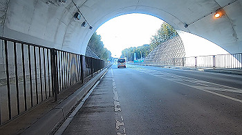 gx014121.mp4_snapshot_02.30_thumb.jpg