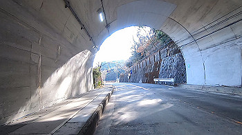 gx014375.mp4_snapshot_01.17_thumb.jpg