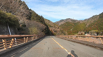 gx014380.mp4_snapshot_01.39_thumb.jpg