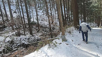 gx015126.mp4_snapshot_00.38_thumb.jpg