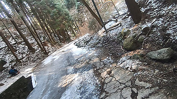 gx015127.mp4_snapshot_00.23_thumb.jpg