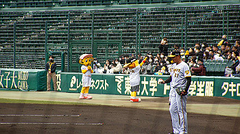 dsc02739_thumb.jpg