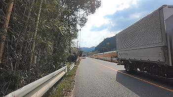 gx015166.mp4_snapshot_00.38_thumb.jpg