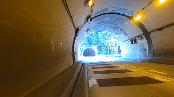 gx015170.mp4_snapshot_05.33_thumb.jpg