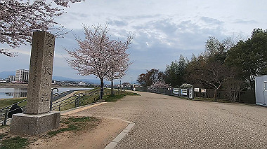 gx015914.mp4_snapshot_00.16_thumb.jpg