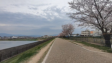 gx015914.mp4_snapshot_02.05_thumb.jpg