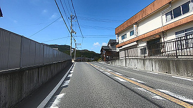 gx015929.mp4_snapshot_00.01_thumb.jpg