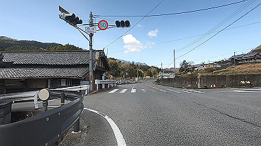 gx015929.mp4_snapshot_03.01_thumb.jpg