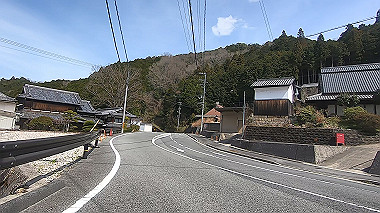gx015947.mp4_snapshot_03.41_thumb.jpg