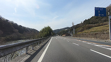 gx015957.mp4_snapshot_00.02_thumb.jpg