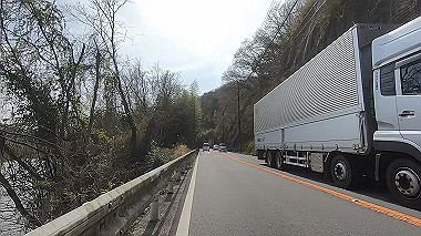 gx015960.mp4_snapshot_01.19_thumb.jpg
