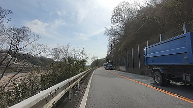 gx015960.mp4_snapshot_02.44_thumb.jpg