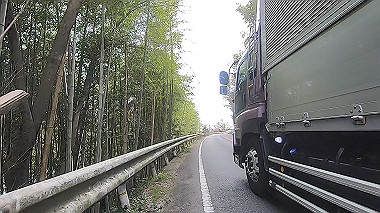 gx015960.mp4_snapshot_04.14_thumb.jpg