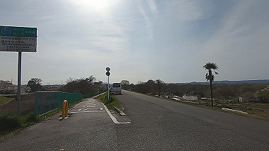 gx015963.mp4_snapshot_01.17_thumb.jpg