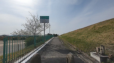 gx015963.mp4_snapshot_03.23_thumb.jpg