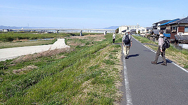 p4050264_thumb.jpg