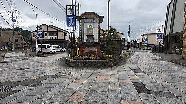 gx016098.mp4_snapshot_00.51_thumb.jpg