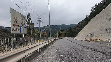 gx016349.mp4_snapshot_00.55_thumb.jpg