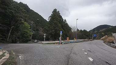 gx016349.mp4_snapshot_05.04_thumb.jpg