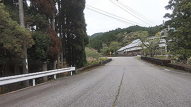 gx016351.mp4_snapshot_02.11_thumb.jpg