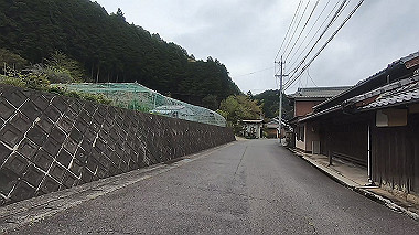 gx016351.mp4_snapshot_02.40_thumb.jpg