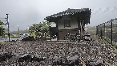 gx016381.mp4_snapshot_00.51_thumb.jpg