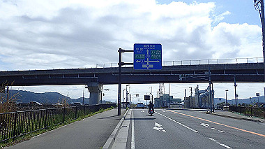 p4170715_thumb.jpg
