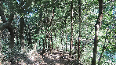 gx016452.mp4_snapshot_01.47_thumb.jpg