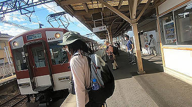 gx016454.mp4_snapshot_01.34_thumb.jpg