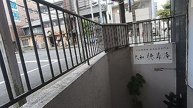 gx016457.mp4_snapshot_00.01_thumb.jpg