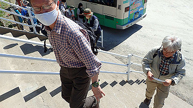p5071250_thumb.jpg