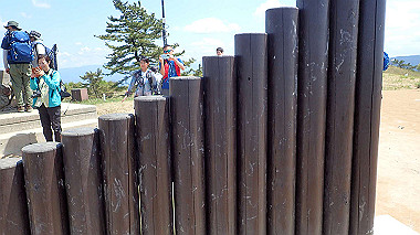 p5071417_thumb.jpg