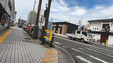 gx016472.mp4_snapshot_02.11_thumb.jpg