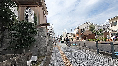 gx016474.mp4_snapshot_02.15_thumb.jpg