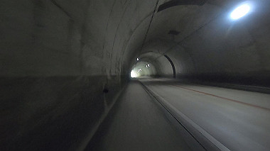 gx016507.mp4_snapshot_02.57_thumb.jpg