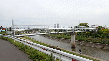 p5151605_thumb.jpg