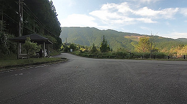 gx016553.mp4_snapshot_01.03_thumb.jpg