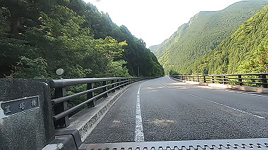 gx016577.mp4_snapshot_01.43_thumb.jpg