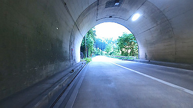 gx016578.mp4_snapshot_00.44_thumb.jpg