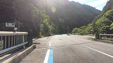 gx016579.mp4_snapshot_00.41_thumb.jpg