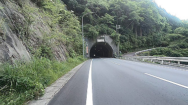 gx016579.mp4_snapshot_00.55_thumb.jpg