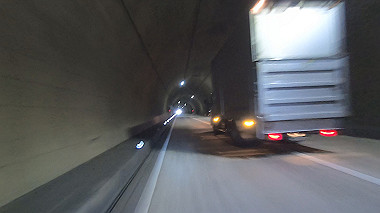 gx016579.mp4_snapshot_01.42_thumb.jpg