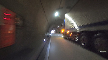 gx016579.mp4_snapshot_02.07_thumb.jpg