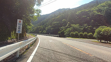 gx016581.mp4_snapshot_00.26_thumb.jpg